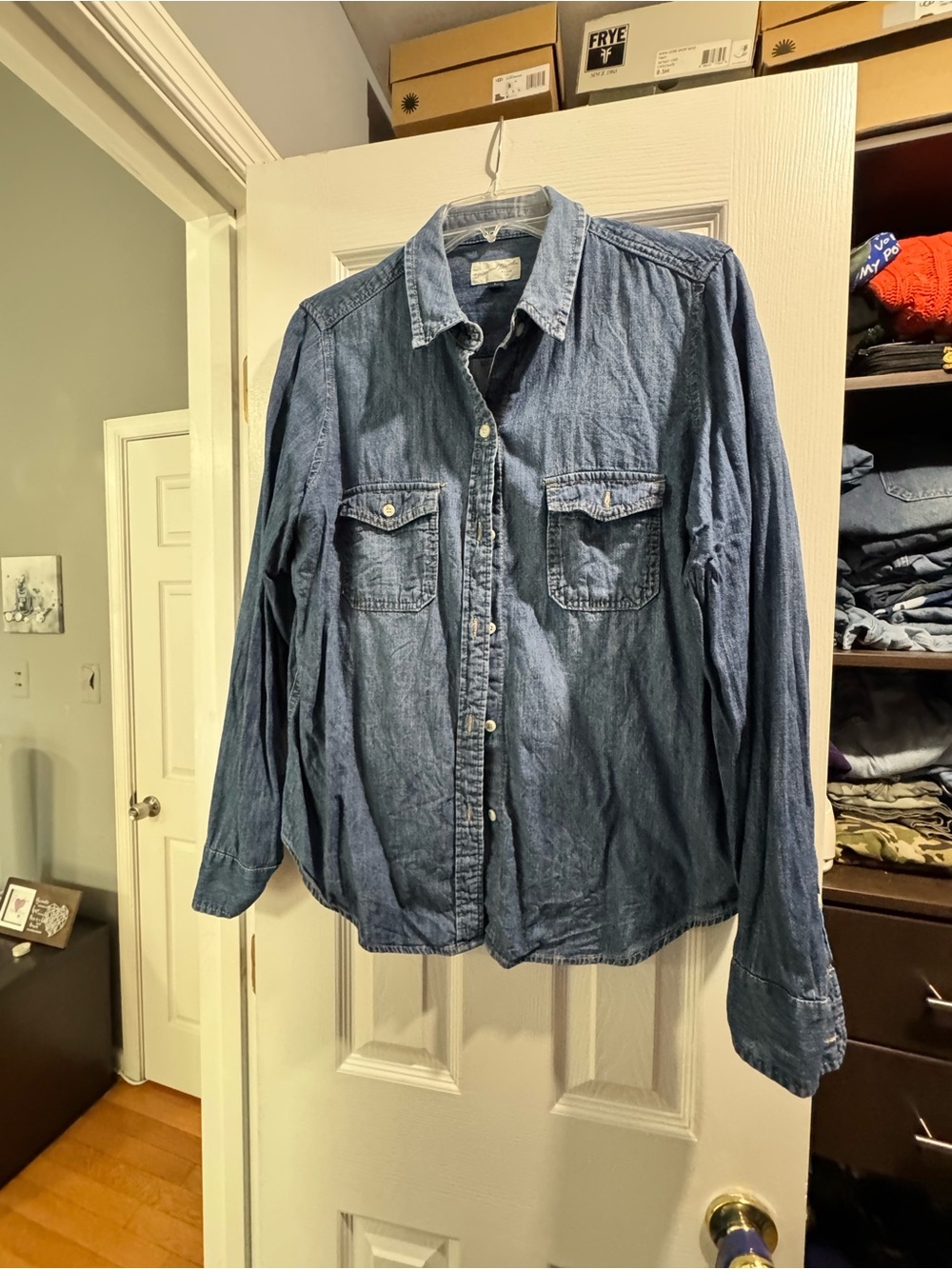 Universal Thread Denim Button-Up Shirt in Blue